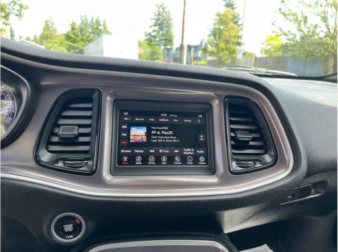 2021 Dodge Challenger SXT