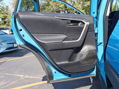 2021 Toyota RAV4 Hybrid LE