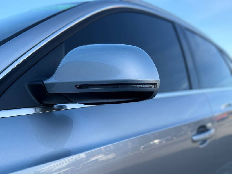 2015 Audi Q3 2.0T quattro Prestige