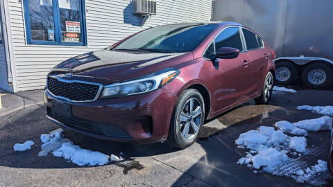 2018 Kia Forte for sale at Advantage Auto Sales & Imports Inc in Loves Park IL