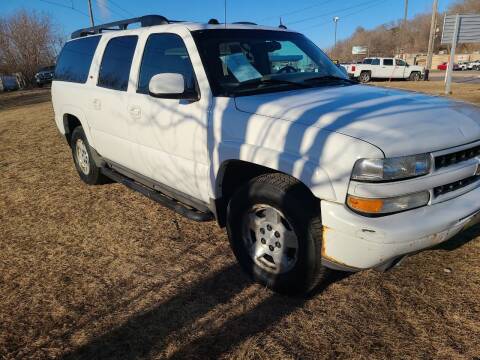2005 Chevrolet Suburban for sale at Lewis Blvd Auto Sales in Sioux City IA