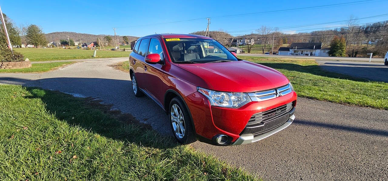 2015 Mitsubishi Outlander for sale at Art's Used Cars in Winfield, WV