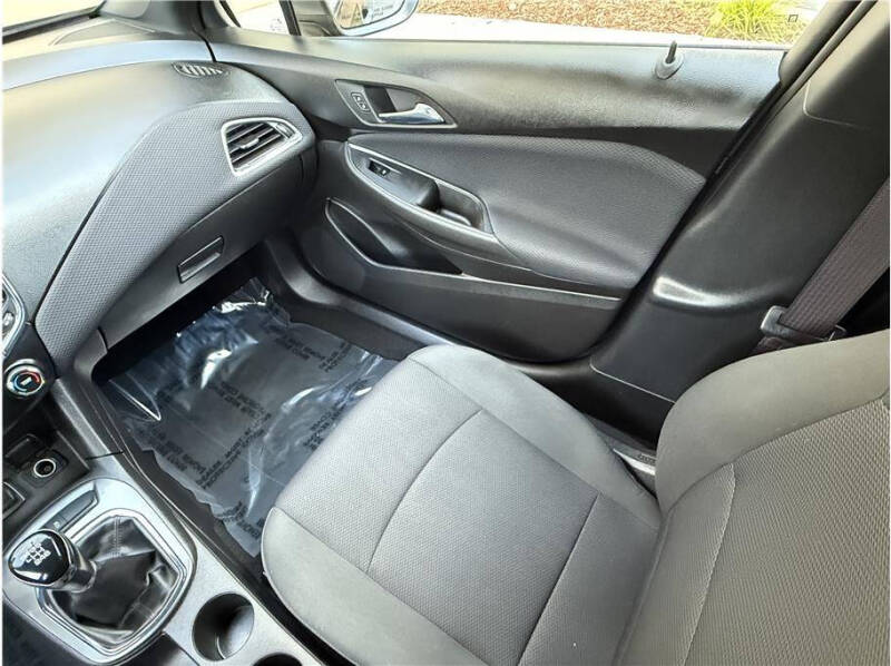 2017 Chevrolet Cruze LT Manual