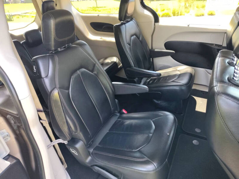 2017 Chrysler Pacifica