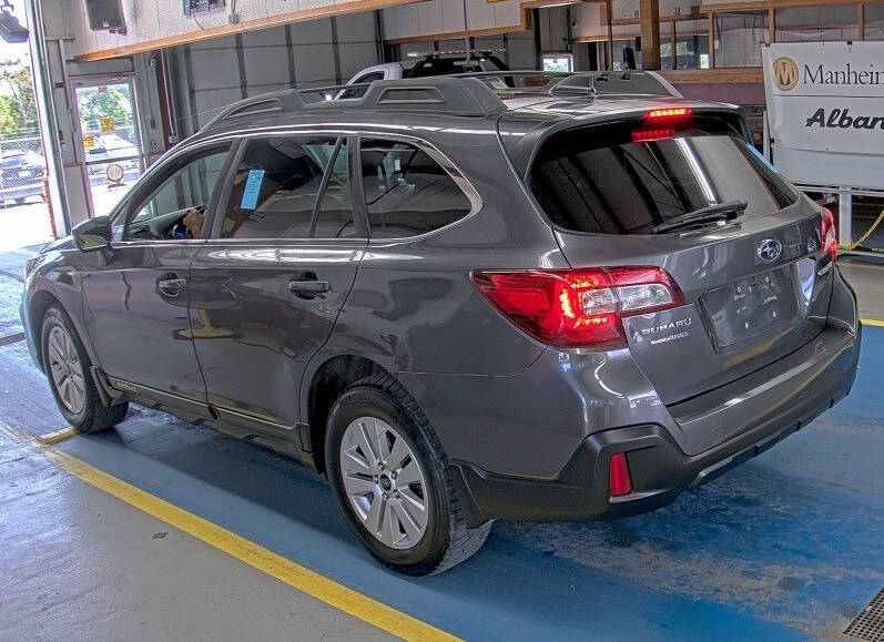 2019 Subaru Outback 2.5i Premium
