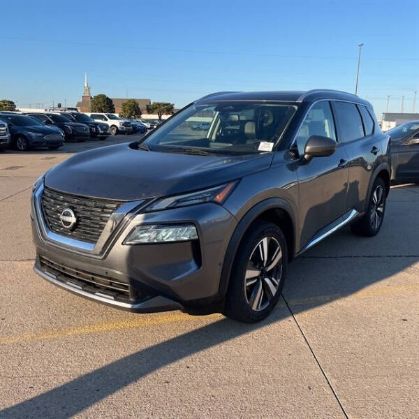 2023 Nissan Rogue SL