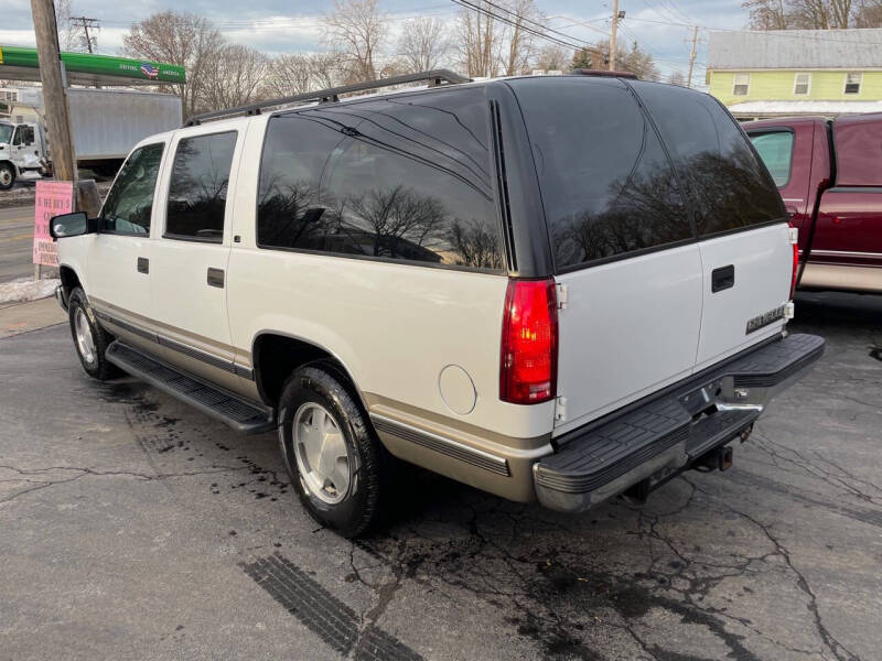1999 Chevrolet Suburban K1500 LS