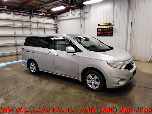 2012 Nissan Quest SV's photo