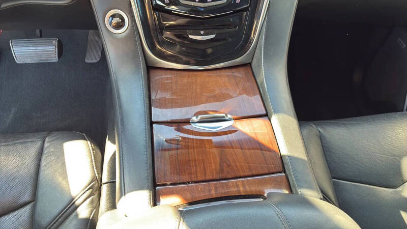 2015 Cadillac Escalade Premium