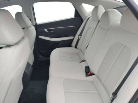 2025 Hyundai Sonata SE