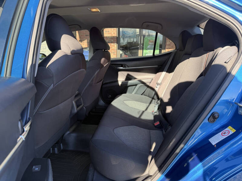 2019 Toyota Camry LE