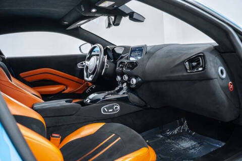 2020 Aston Martin Vantage