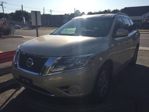 2013 Nissan Pathfinder for sale at MELILLO MOTORS INC in North Haven CT