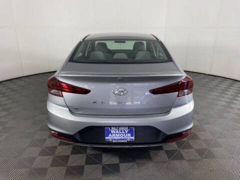 2020 Hyundai Elantra