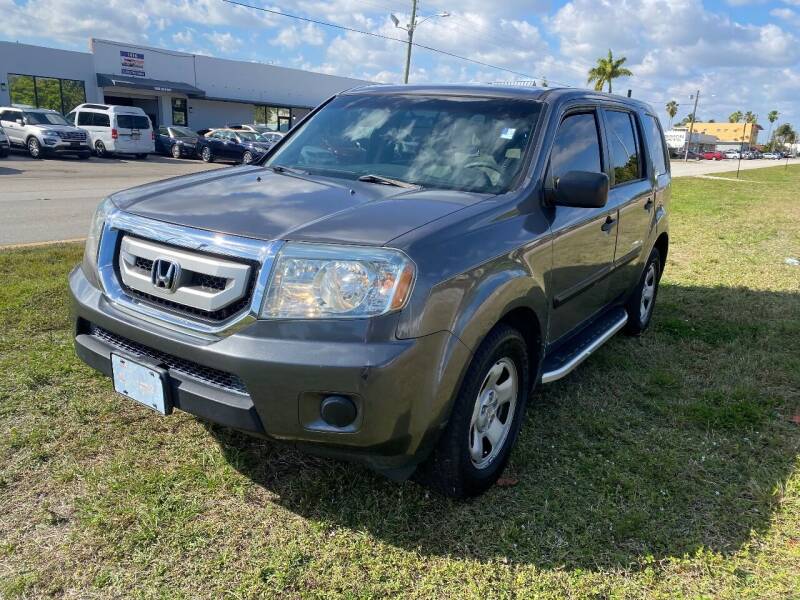 2011 Honda Pilot for sale at UNITED AUTO BROKERS in Hollywood FL