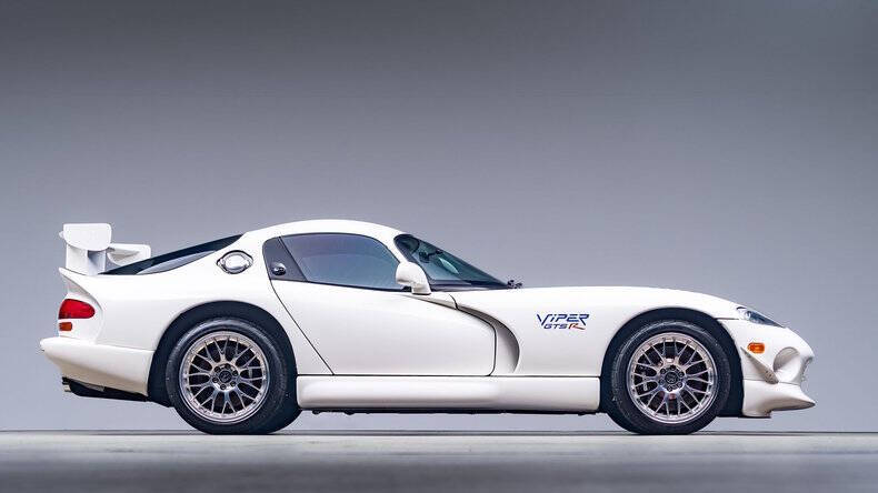 1998 Dodge Viper GTS