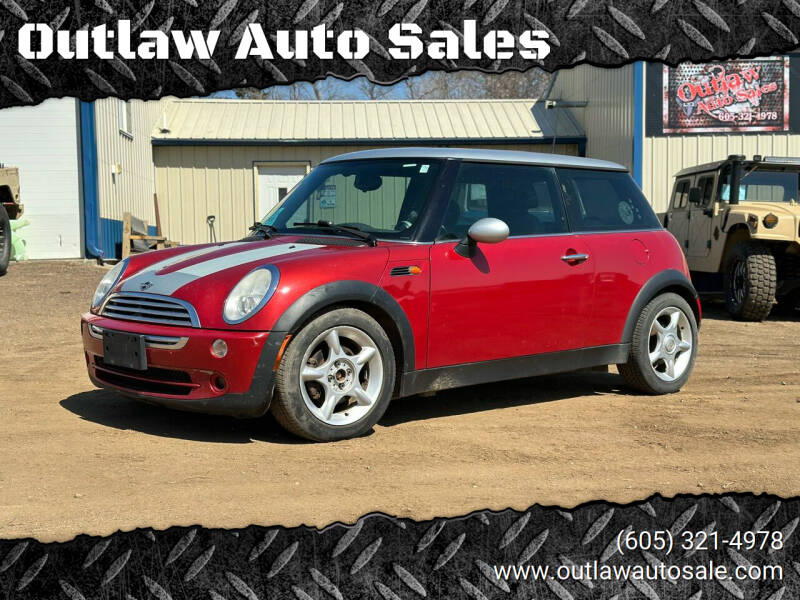 2006 MINI Cooper for sale at Outlaw Auto Sales in Viborg SD