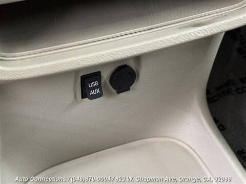 2013 Toyota Sienna XLE 8-Passenger