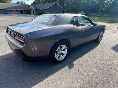 2015 Dodge Challenger SXT