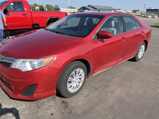 Used 2012 Toyota Camry L with VIN 4T4BF1FK3CR272336 for sale in Watertown, SD