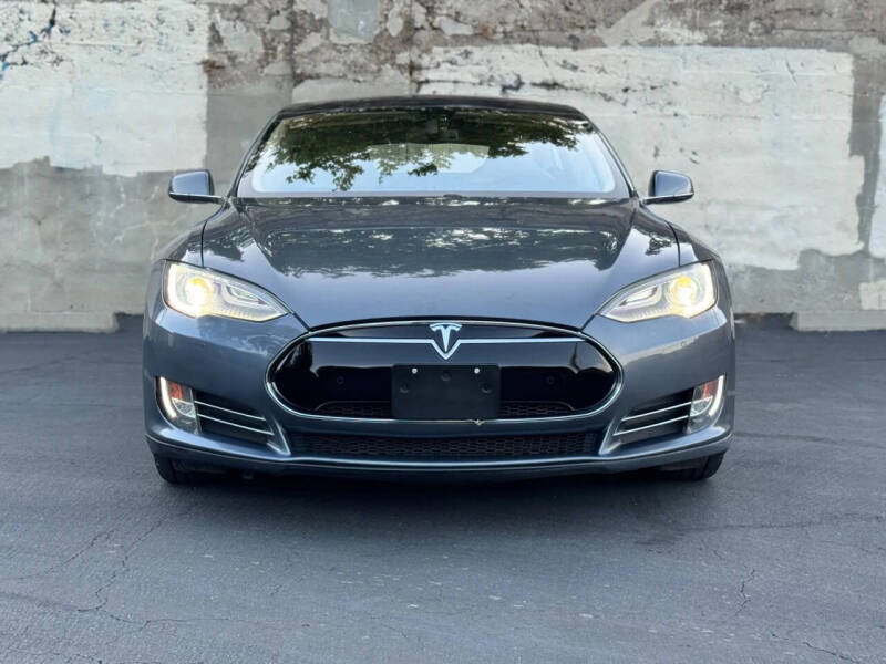 2013 Tesla Model S