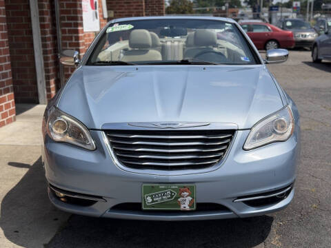 2013 Chrysler 200 Limited