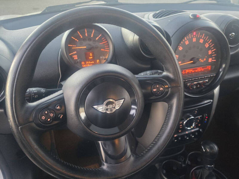 2015 MINI Countryman Cooper