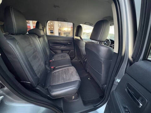 2019 Mitsubishi Outlander SE