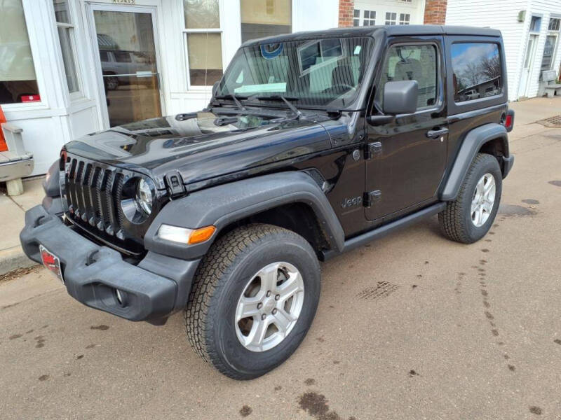 Used 2022 Jeep Wrangler Sport S with VIN 1C4GJXAG0NW257664 for sale in Sand Creek, WI