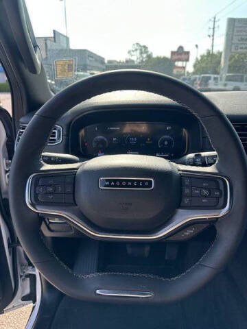 2023 Jeep Wagoneer Carbide