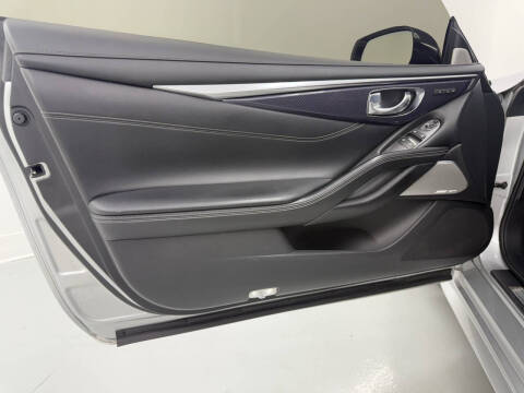 2017 Infiniti Q60 Red Sport 400