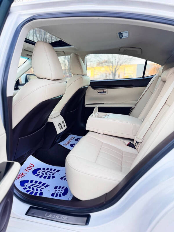 2016 Lexus ES 350