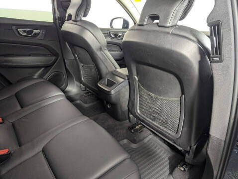 2019 Volvo XC60 T6 Momentum