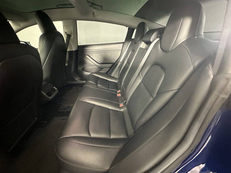 2019 Tesla Model 3 Standard Range Plus