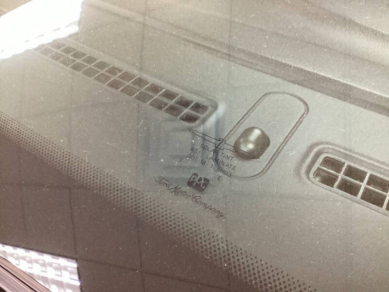 2004 Ford Thunderbird Deluxe