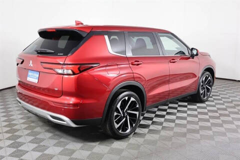 2023 Mitsubishi Outlander SE