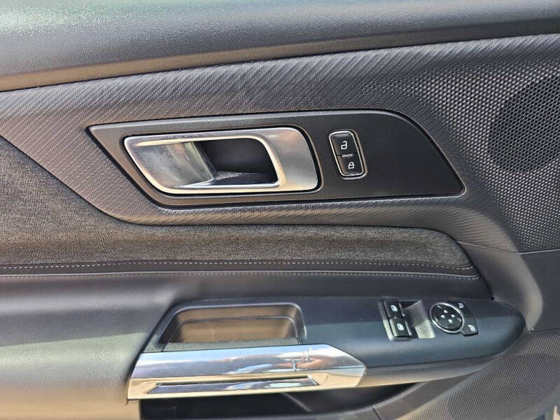 2025 Ford Mustang EcoBoost