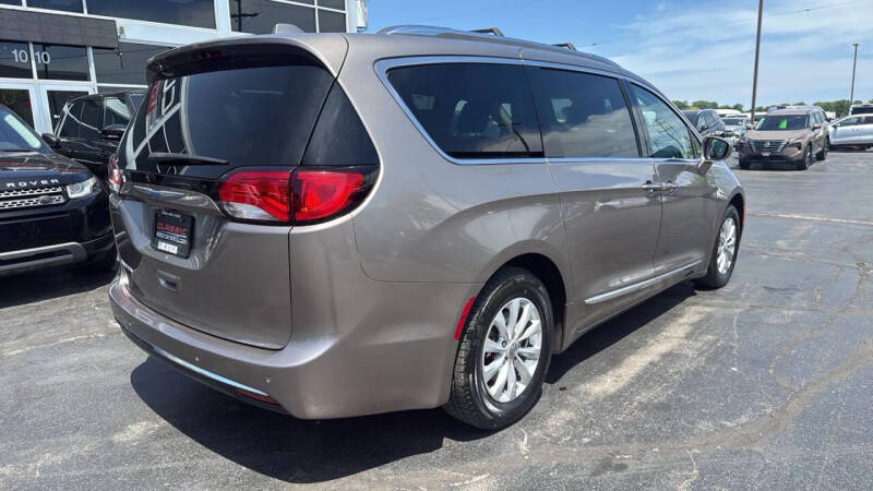 2018 Chrysler Pacifica Touring L Plus