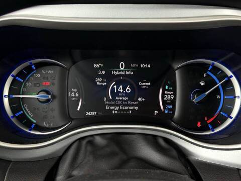 2018 Chrysler Pacifica Hybrid Touring Plus