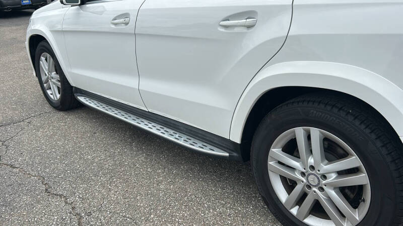 2015 Mercedes-Benz GL-Class GL 550 4MATIC