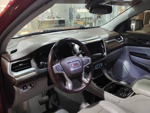 2021 GMC Acadia SLT