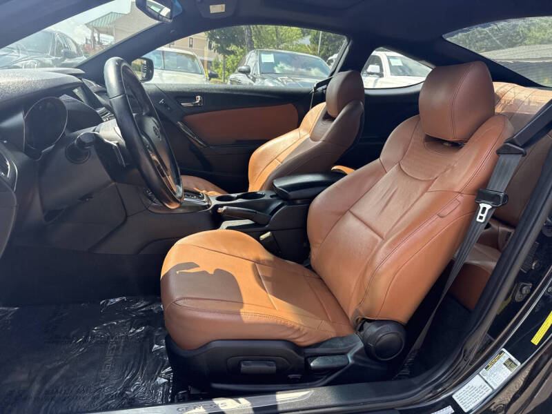2015 Hyundai Genesis Coupe 3.8 R-Spec