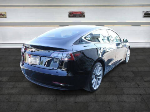 2019 Tesla Model 3 Standard Range Plus