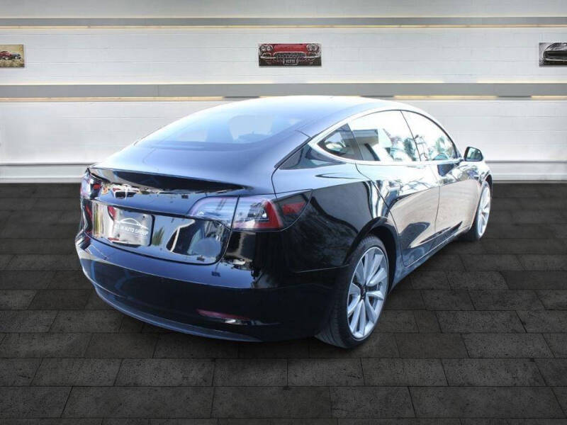 2019 Tesla Model 3 Standard Range Plus