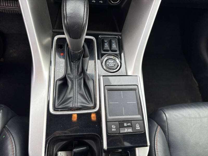 2020 Mitsubishi Eclipse Cross SEL