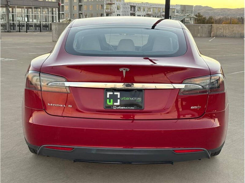 2015 Tesla Model S