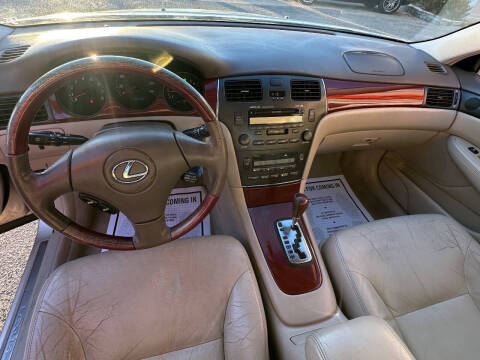 2004 Lexus ES 330