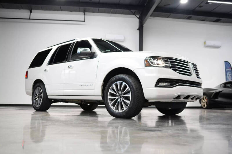 2017 Lincoln Navigator Select