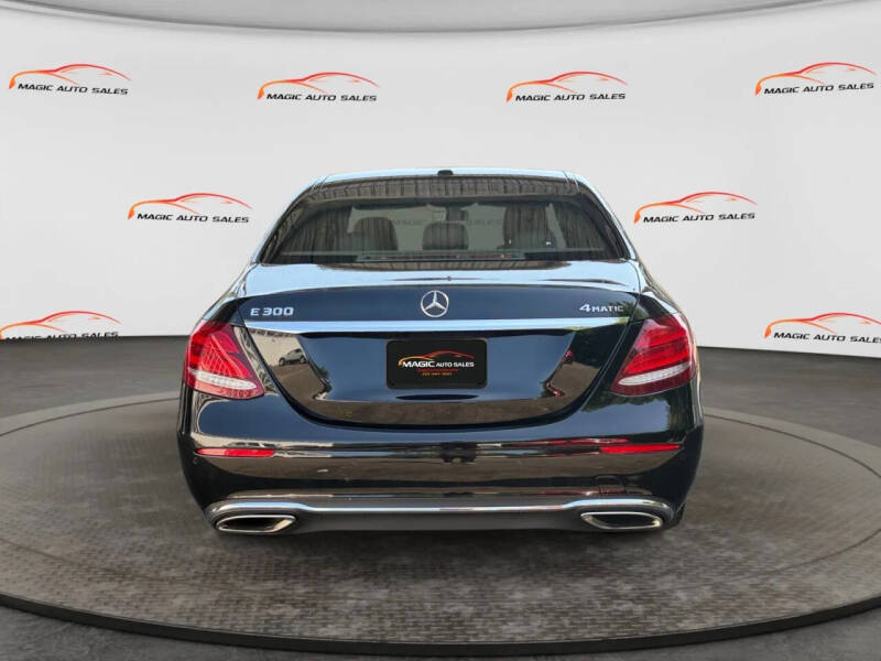 2017 Mercedes-Benz E-Class E 300 4MATIC