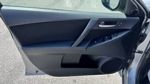 2012 Mazda MAZDA3 i Touring